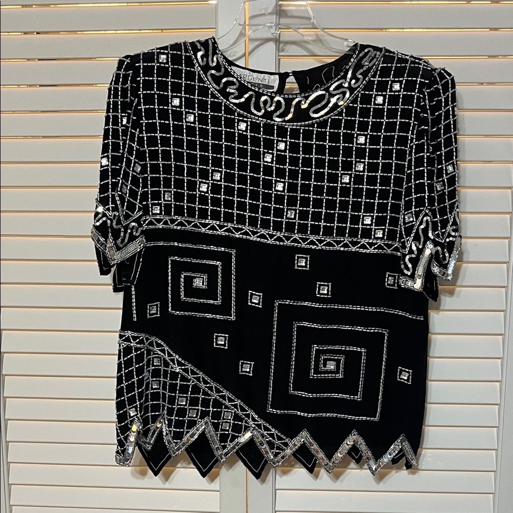 Vintage Argenti Notti 100% Silk Embellished Bejeweled Sequin Black Silver Top